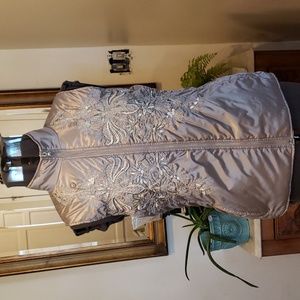 Chico's size 0 silver metallic-looking embroidered, sequined, beaded-front vest
